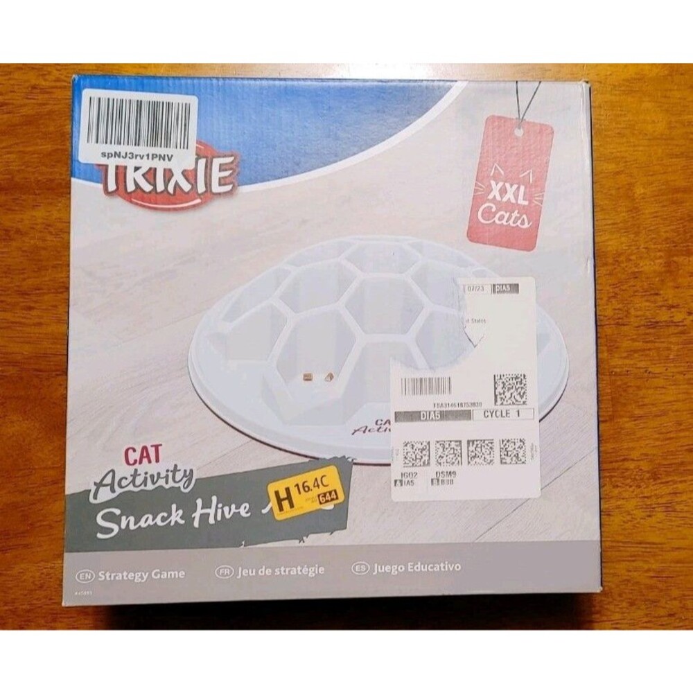 Trixie Cat Enrichment Slow Feeder Activity Snack Hive XXL Strategy Game